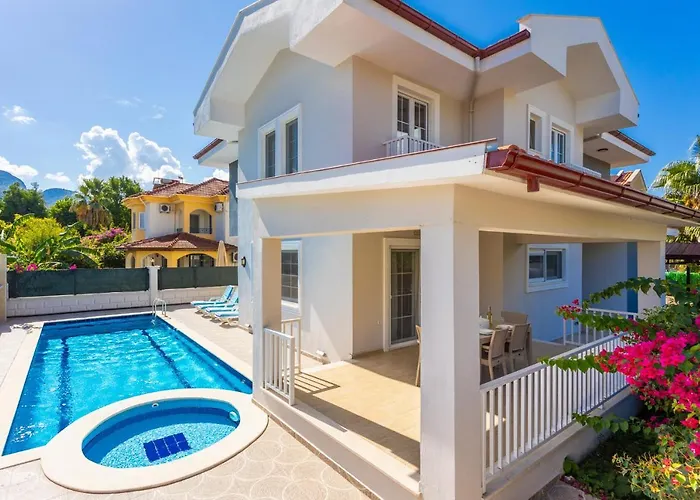 Villa Capital *